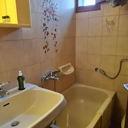 Old Olive Trees 50 M2, 2 Bedrooms, Sea View * Psakoudia